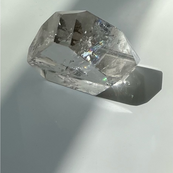 Clear Quartz Freeform With Rainbows - Picture 4 of 13